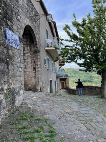 Casa Angolo Cantina Nel Castello Montegiovi ภายนอก รูปภาพ