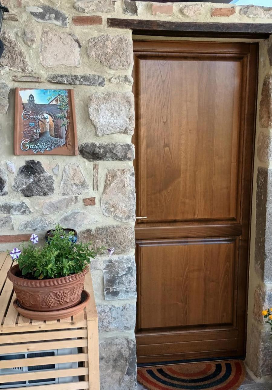 Casa Angolo Cantina Nel Castello Montegiovi ภายนอก รูปภาพ